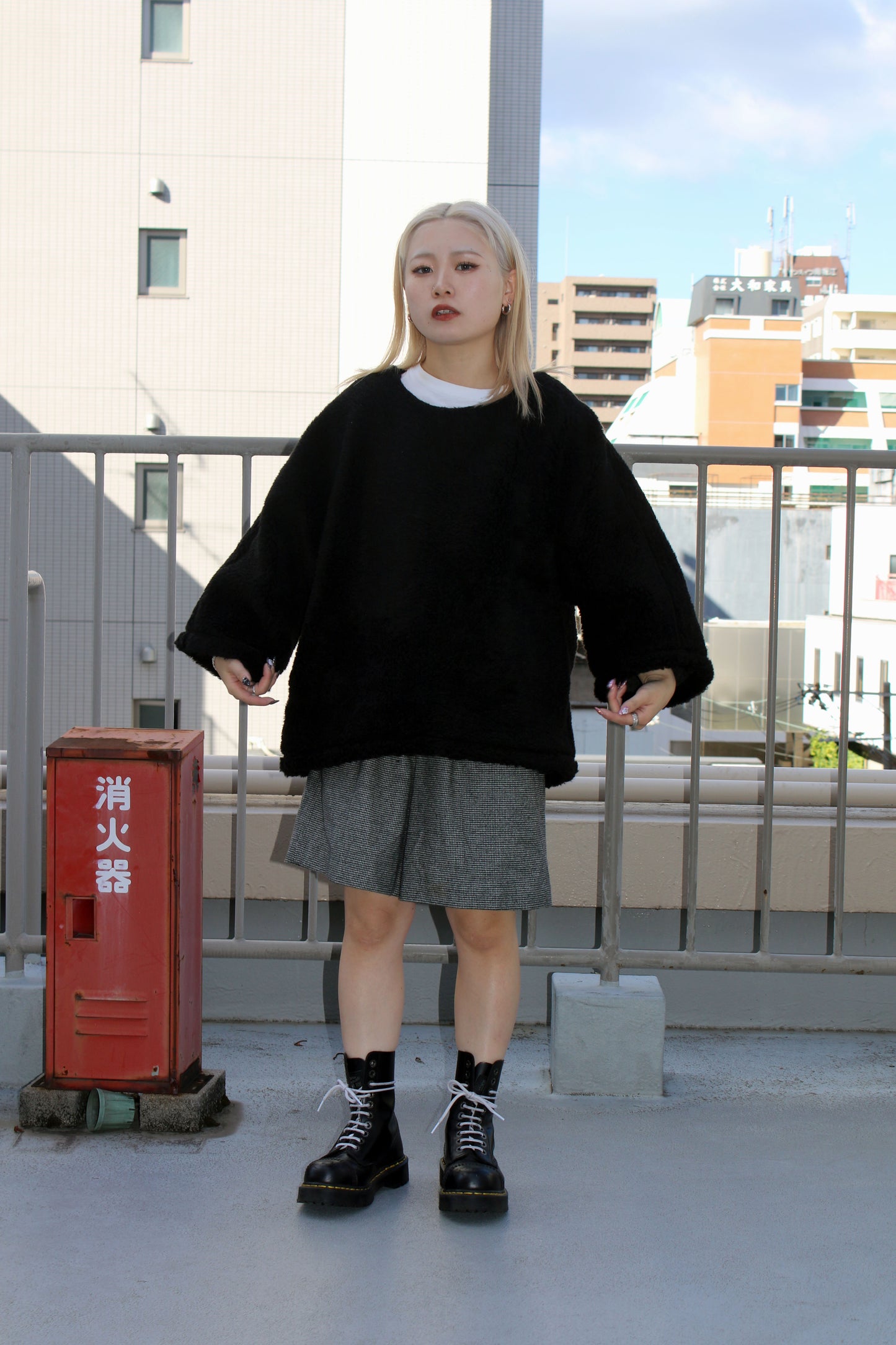 Kimono sleeve ` boa` pullover